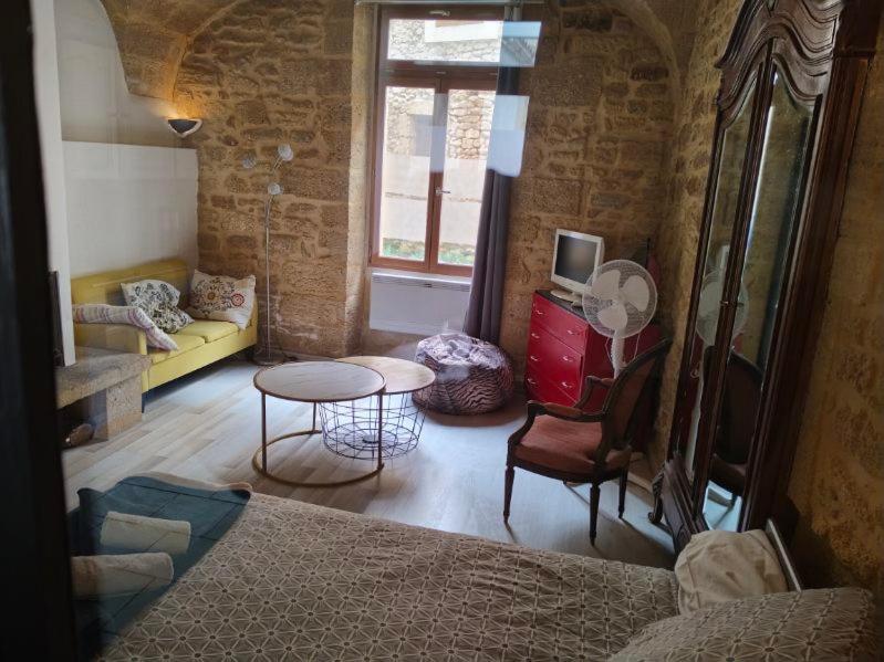 Studio Proche Pont Du Gard 里茅林斯 外观 照片